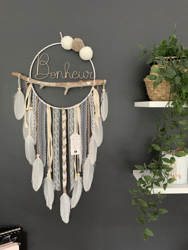 Attrape rêves prénom beige et blanc – Image 2