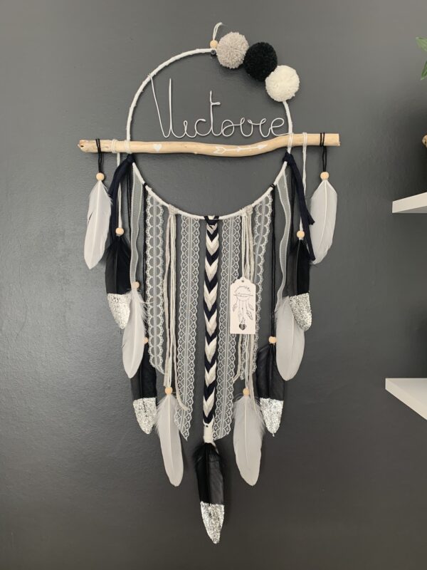 Attrape rêves prénom noir, gris et blanc – Image 3