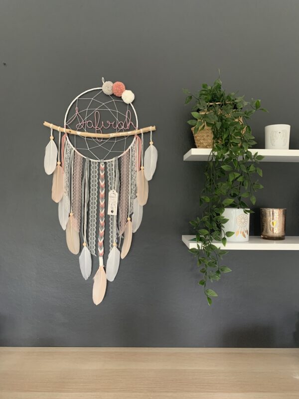 Attrape rêves prénom rose, gris et blanc