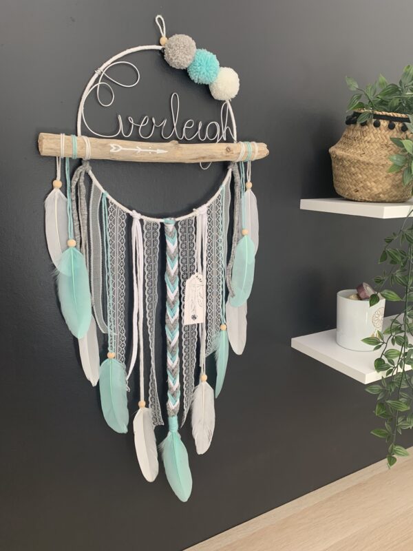 Attrape rêves prénom turquoise, gris et blanc – Image 2