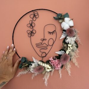 Couronne de fleurs séchées visage