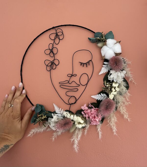 Couronne de fleurs séchées visage