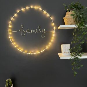 Couronne lumineuse minimaliste
