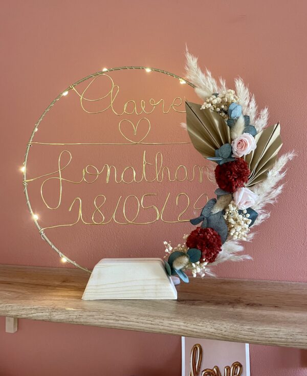 Couronne de fleurs séchées pour mariage