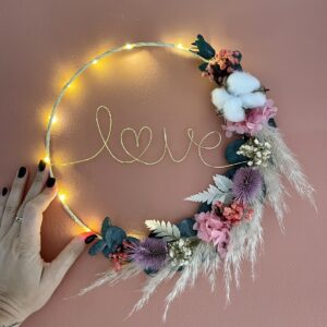 Couronne de fleurs séchées lumineuse Julia